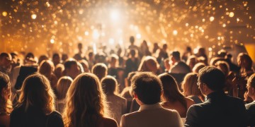 婚庆演出唱什么歌才好听呢？